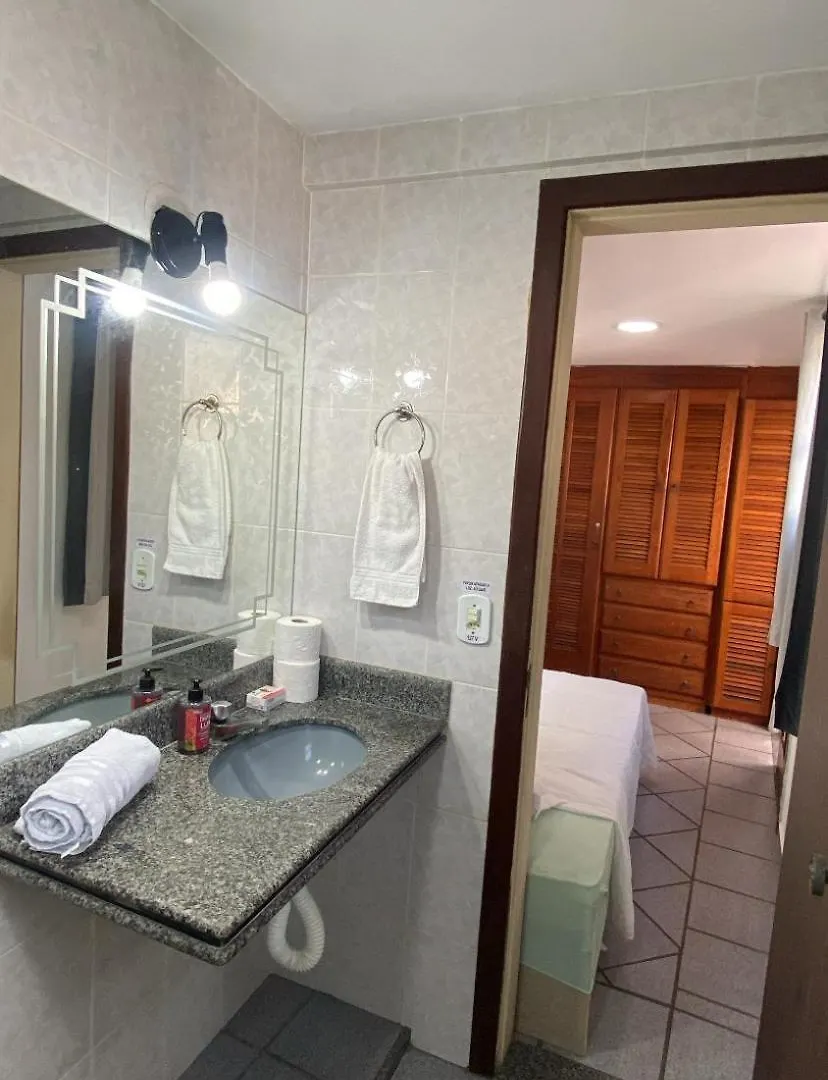 Apartamento Em Cabo Frio A 200M Da Praia Do Forte Apartman